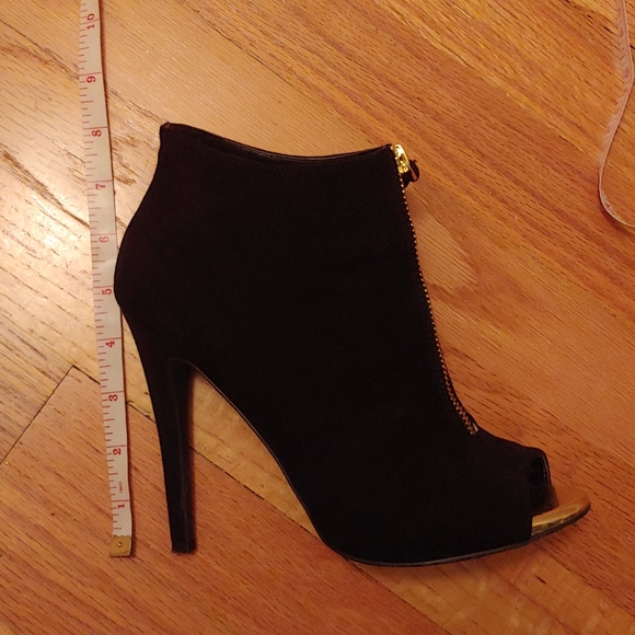 Booties - Picture 8 of 10